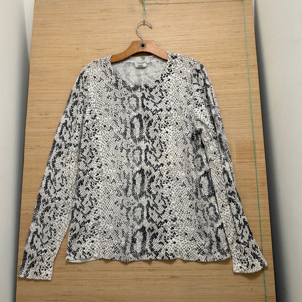J.Crew Teddie Sweater Womens Large Grey White Snakeskin Animal Print Crew Neck